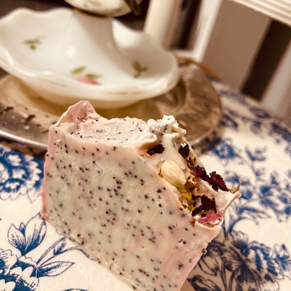 Cold Process Soap - Cedar Rose - Picture 3 of 4